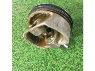 Píst 7840924, 92L94   BMW M5  pro benzínový motor 5.0 S85 B50AA 
