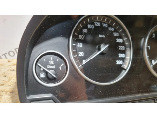 Přístrojová deska  BMW 5 F10 F11 2011 9228614, 2059571  