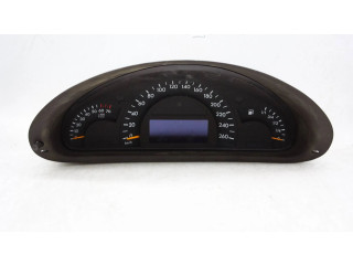 Přístrojová deska  Mercedes-Benz C W203 2004 a2035407611, 110080183  
