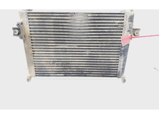 Интеркулер  83403D3081   Jeep Grand Cherokee (WJ) 2.7
