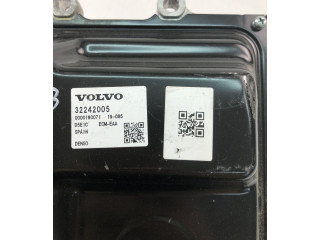 Řídící jednotka 32242005, UK693   Volvo XC40 2019