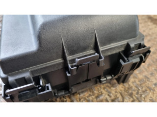 Блок предохранителей  LX6T14D068, LX6T14D068NAB   Ford Escape IV    