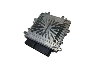 Řídící jednotka 31336983, 0281018414   Volvo XC60 2012