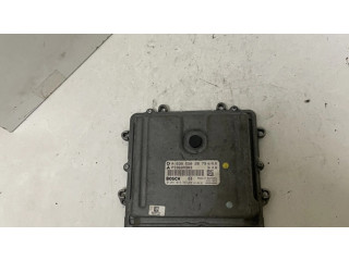 Блок управления двигателя P1860A983   Mitsubishi Colt