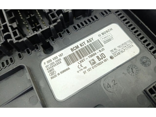 Блок предохранителей LX6T15604BJD   Ford Focus    