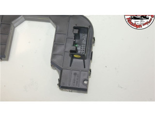 Топливная рампа 4E0953549A   Audi A8 S8 D3 4E  