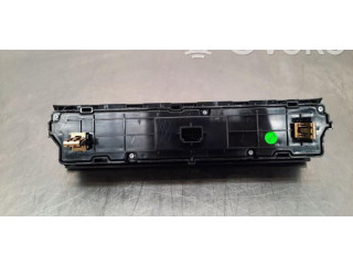 Блок управления климат-контролем 10703148   MG ZS
