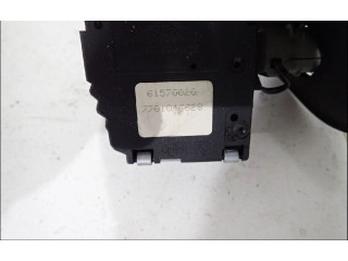 Ручка стеклоочистителей 7701046628   Renault Twingo I