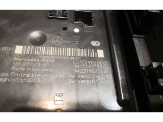   Pojistková skříňka 1729060005, A1729060005   Mercedes-Benz SLK R172 2013