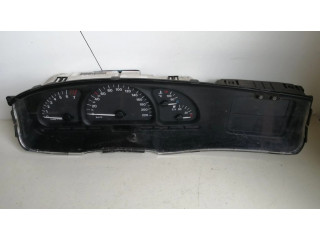 Панель приборов 90569785KK, 110008733   Opel Vectra B       