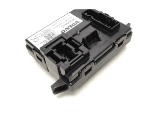 Блок управления 32296405, 500832462   Polestar 2