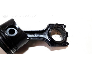 Píst 989n   BMW 5 E34  pro naftový motor 2.5  