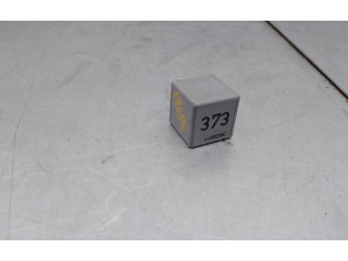 Блок предохранителей 8D0951253A   Seat Exeo (3R)    