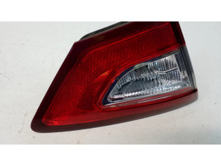 Задний фонарь левый DS7313A603AD    Ford Fusion II   2013-- года
