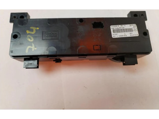 Блок управления климат-контролем 275102284R   Renault Sandero I