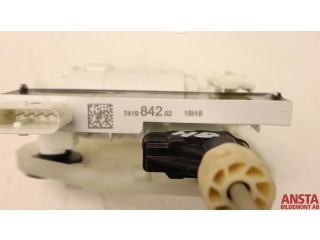 Vstřikovač 51207419842   BMW X5 F15     