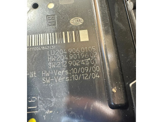   Pojistková skříňka 2049060105, 2049019602   Mercedes-Benz C W204 2011