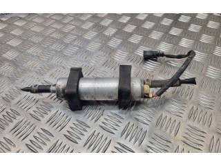 Vstřikovač 4F0919050A, 03L130755   Audi A6 S6 C6 4F    CAGB 