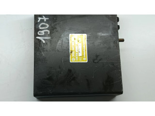 Řídící jednotka 447905383C   Audi 100 200 5000 C2 1987