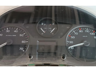 Přístrojová deska  Peugeot Expert 2011 5550013101  