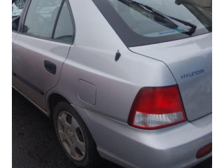 Zpětné zrcátko  Hyundai Accent 2002    