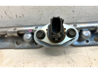 Vstřikovací lišta 8945833030   Toyota Corolla E210 E21     