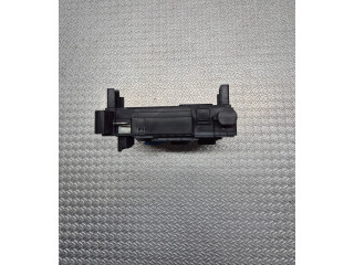   Pojistková skříňka 9807428180, S823584602   Peugeot 508 RXH 2014