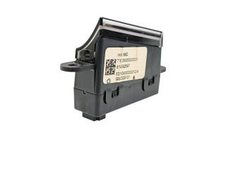 Дисплей    23370882, 814592697   Chevrolet Volt II