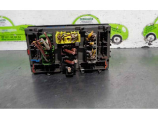 Pojistková skříňka Řídící jednotka BSM 8204C3, 9450537080   Peugeot 405 1992