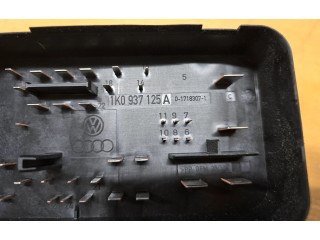   Pojistková skříňka 1K0937125A, 017183071   Volkswagen Caddy 2007