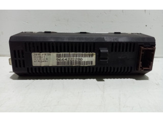 Дисплей    9664222280, 281214888A   Fiat Scudo