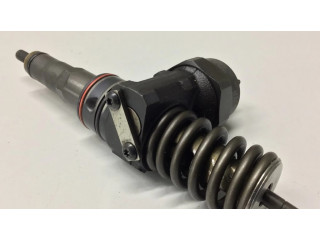 Vstřikovač 038130073J, 0414720015   Skoda Fabia Mk1 (6Y)  pro naftový motor 1.9  
