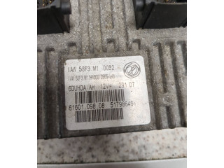 Блок управления двигателя 6160109808, 51798649   Suzuki Jimny