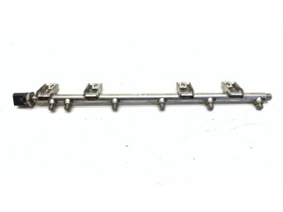 Vstřikovací lišta 7570779, 757077904   BMW X3 F25  pro benzínový motor 3.0 N55 B30 A 