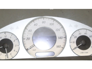 Přístrojová deska  Mercedes-Benz CLK A209 C209 2005 A2095409811  