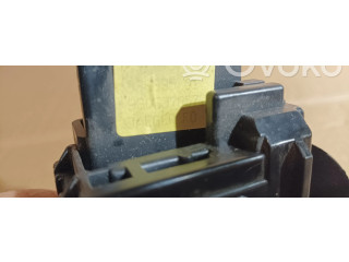 Ручка стеклоочистителей 9606378577, 33689501   Peugeot 605