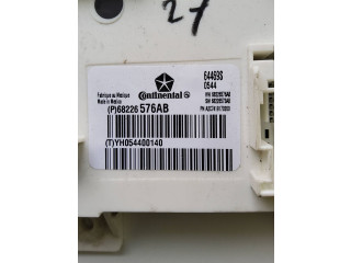 Pojistková skříňka Řídící jednotka BSM 68226573AB, 68226576AB   Dodge Journey 2014