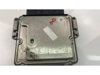 Řídící jednotka 391402A925, 0281033002   KIA Ceed 2018