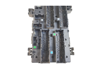Блок предохранителей P68425203, P68425203ABA   Jeep Grand Cherokee    