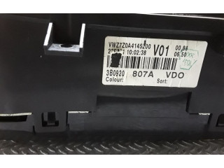 Přístrojová deska  Volkswagen PASSAT B5.5 2003 3B0920826A, 110080137002  