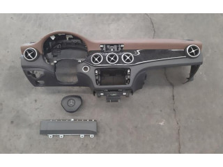 Блок подушек безопасности    Mercedes-Benz CLA C117 X117 W117