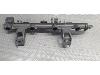 Vstřikovací lišta 8200286064   Renault Clio IV     