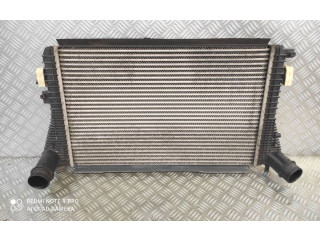 Интеркулер  3C0145805AM   Volkswagen Tiguan 
