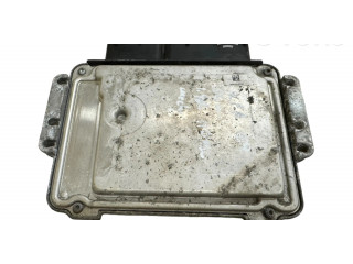 Блок управления двигателя 55204661, 0281013138   Alfa Romeo 156