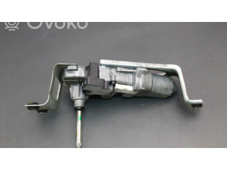 Моторчик заднего дворника 7258532    BMW 1 F20 F21