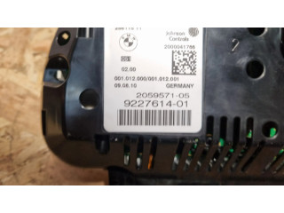 Přístrojová deska  BMW 5 F10 F11 2011 9228614, 2059571  