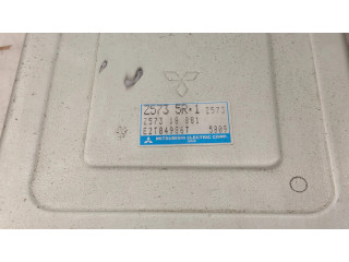 Řídící jednotka Z57318881, E2T84986T   Mazda 323 1996