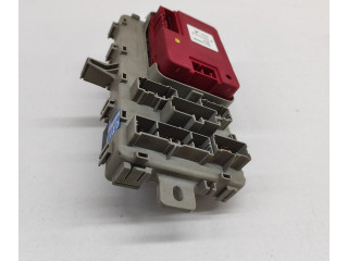 Блок предохранителей YQE000070, YWC104500   MG ZS    