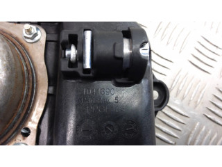 Подушка безопасности пассажира 9384458, 39938445804   BMW X2 F39