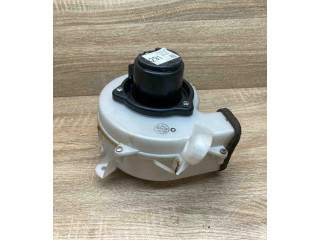 Вентилятор печки    8713047070   Toyota Prius (XW20)